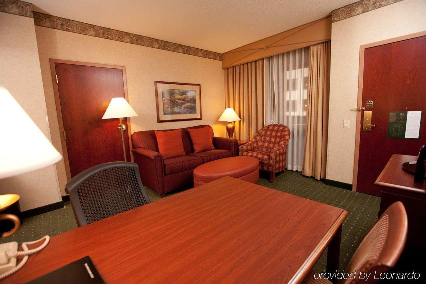 Embassy Suites Lincoln Zimmer foto